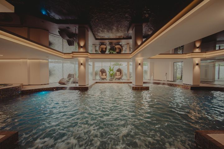 Cairndale Hotel and Spa