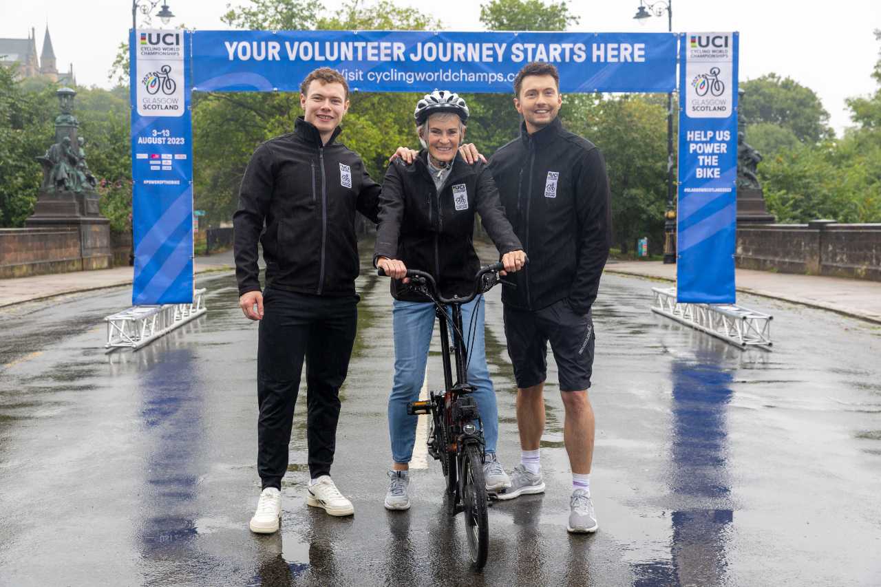 Jack Carlin, Judy Murray and Sean Batty launch the volunteer programme for the UCI Cycling World Championships in 2023