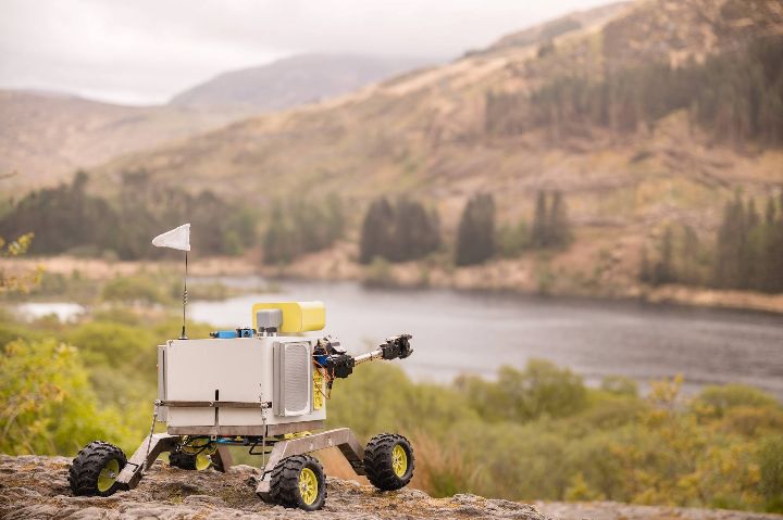 Roving Robots in the Scottish Borders