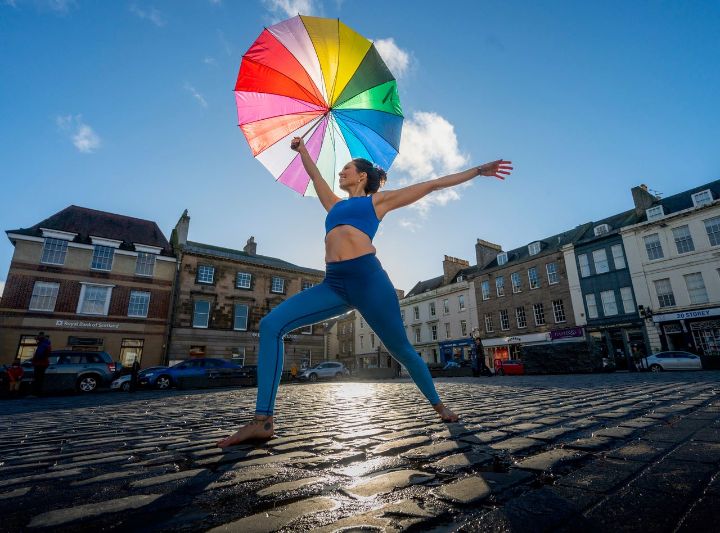 Yoga instructor in Kelso town square