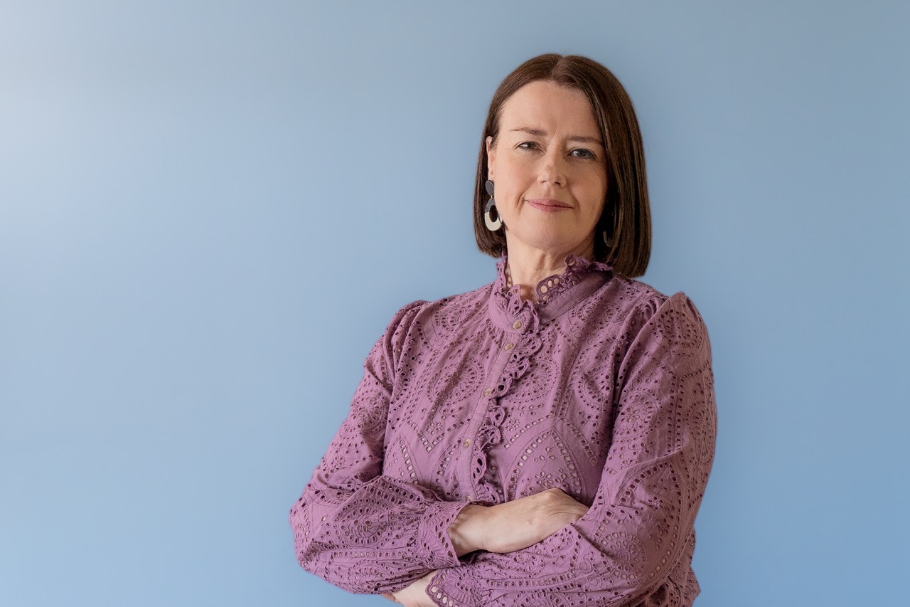 Portrait photo of Lori Anderson