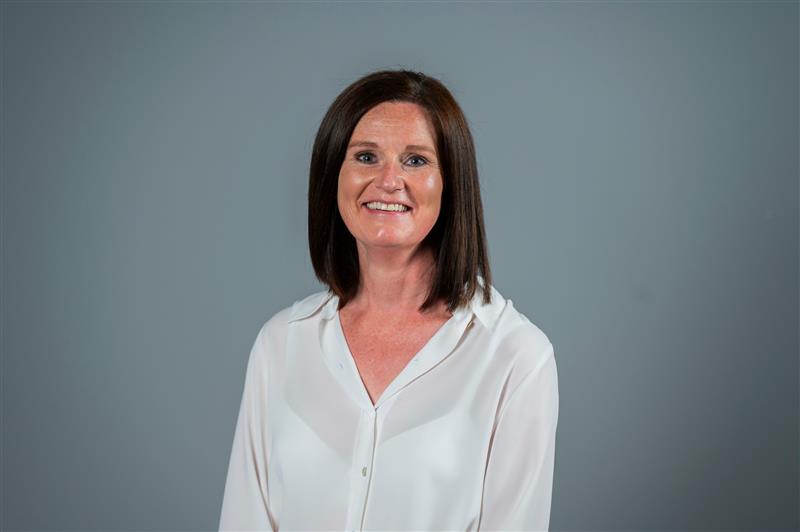 Headshot of Lynn Jack