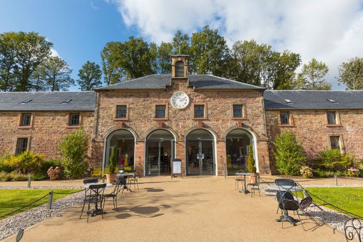 Dalkeith Counrty Park