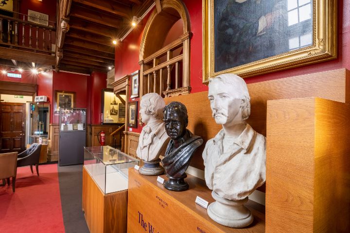 writers museum edinburgh