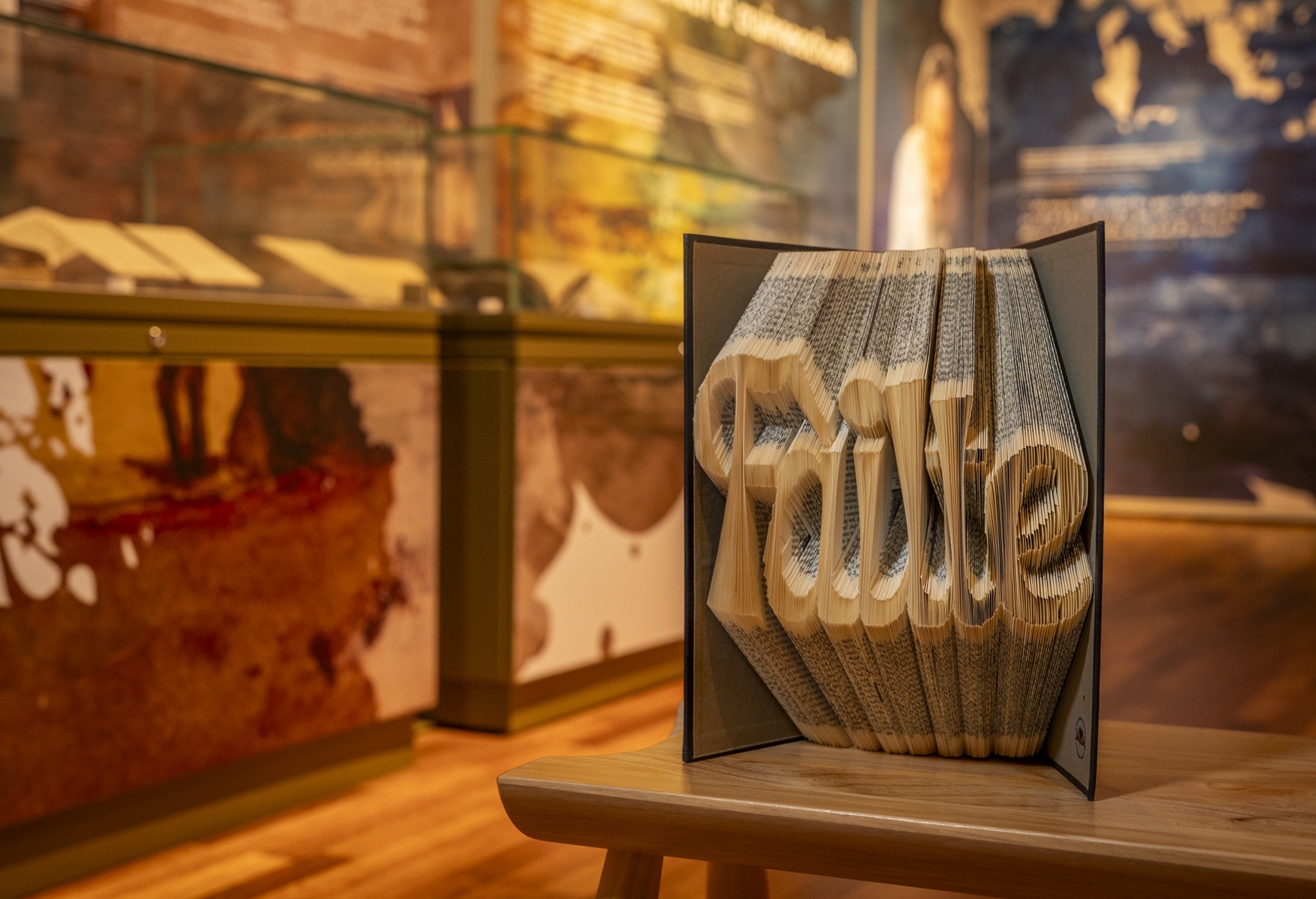 Book end that reads failte