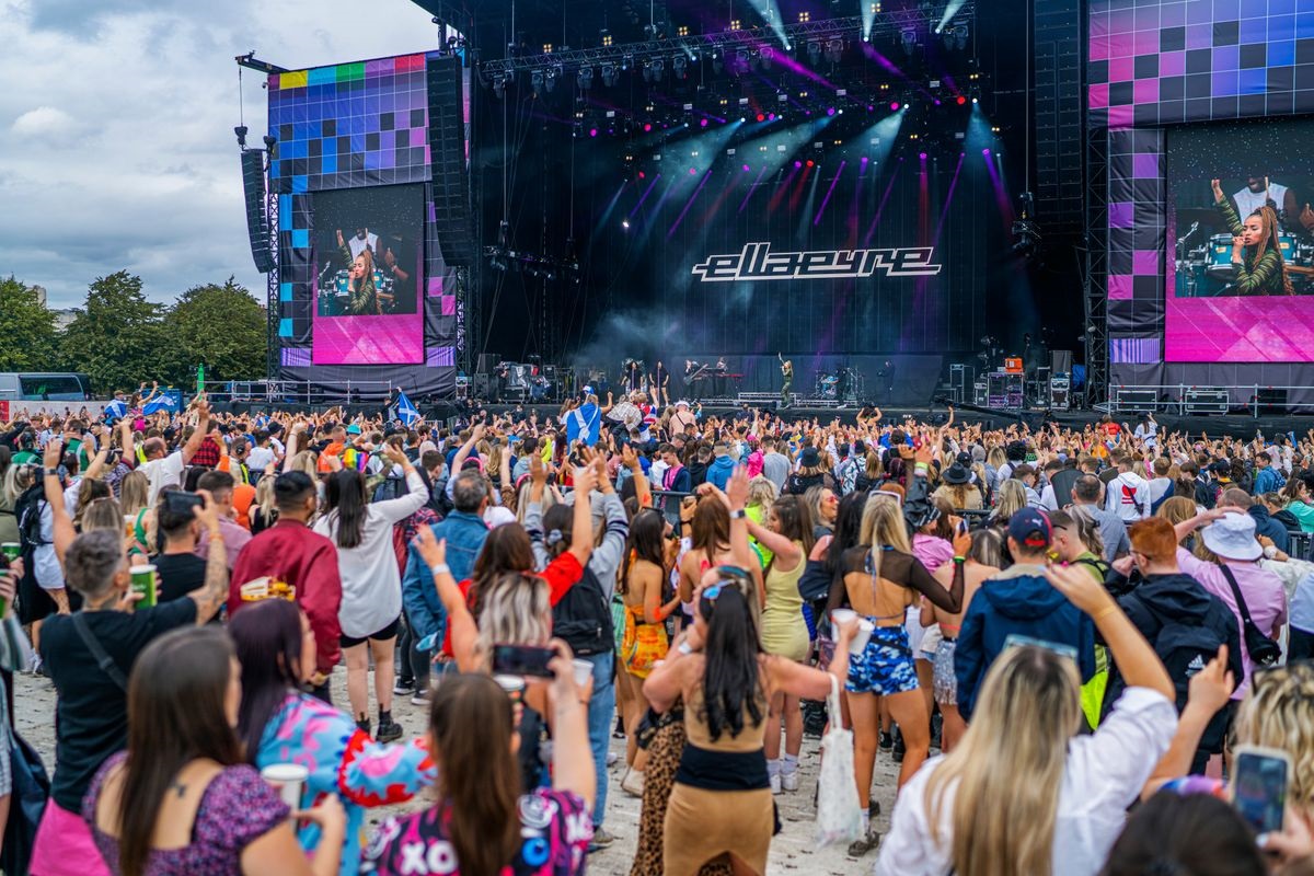Crowd at music festival TRNSMT