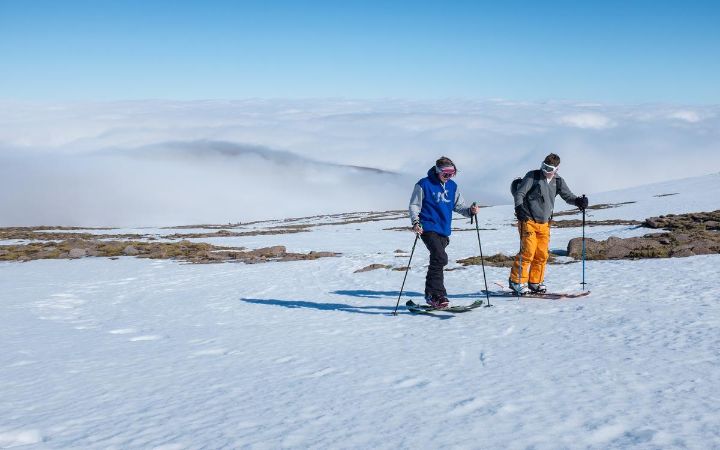 Skiiers on the Cairngorms