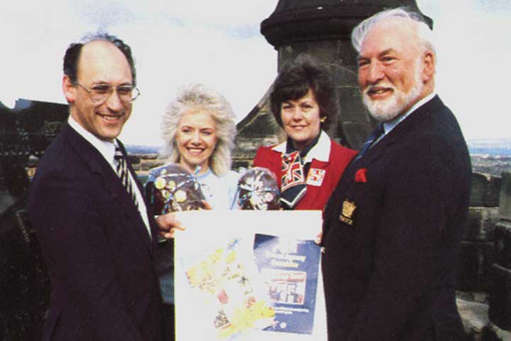 Chief Executive Geoffrey Hare (pictured left)